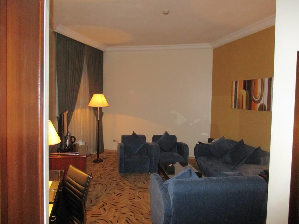 Executives Hotel - Azizia Riyadh Exterior photo